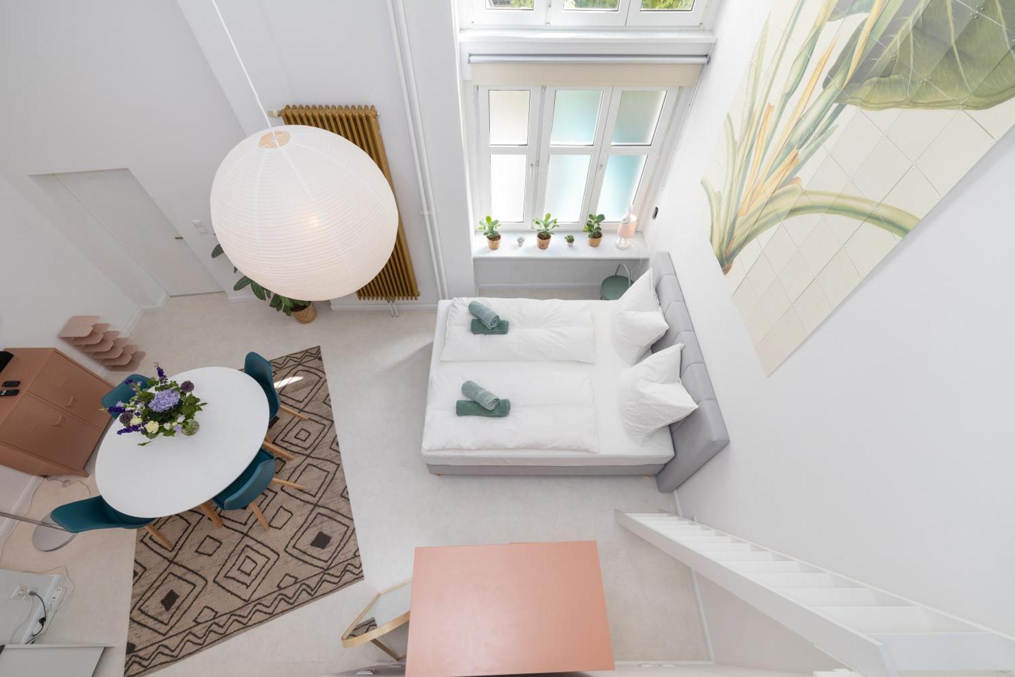 Great 2-Room Loft With 2 Bathrooms And 2 Kitchen Berlin Dış mekan fotoğraf