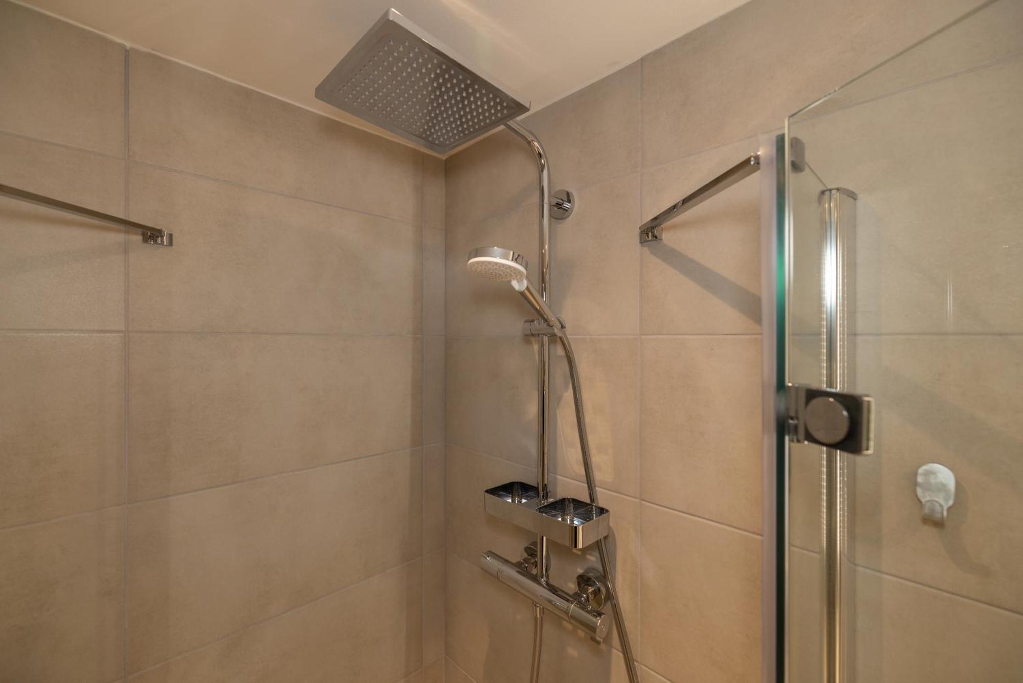 Great 2-Room Loft With 2 Bathrooms And 2 Kitchen Berlin Dış mekan fotoğraf