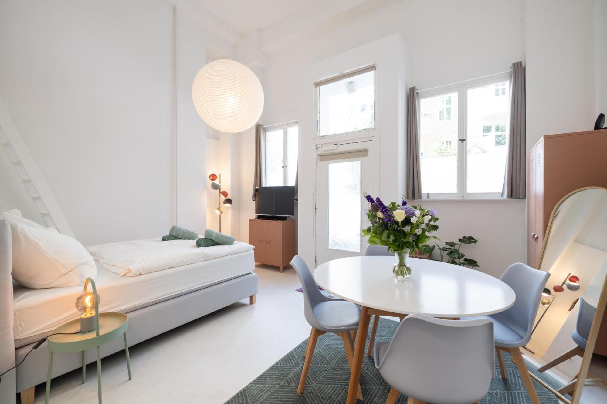 Great 2-Room Loft With 2 Bathrooms And 2 Kitchen Berlin Dış mekan fotoğraf